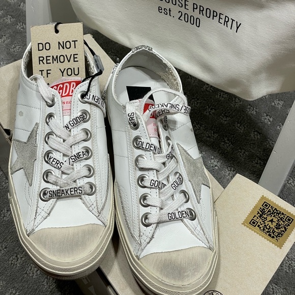 Golden Goose NEW V STAR 2 - Picture 1 of 14